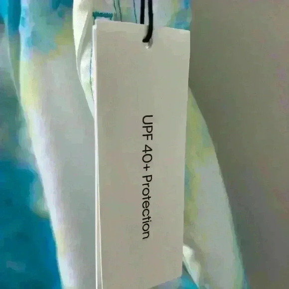 Men's Calvin Klein, extra large multicolored lined bathing suit. NWT - Picture 5 of 16